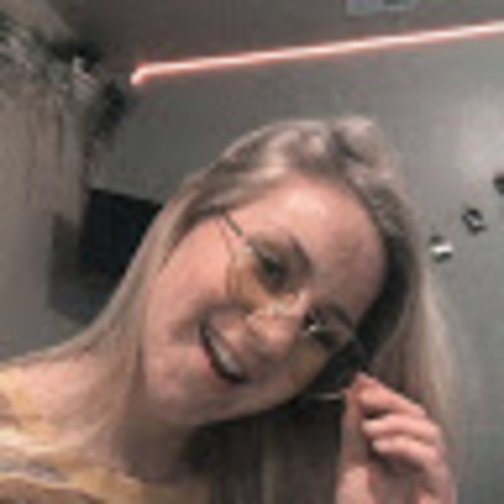 Meet your Posher, Regan